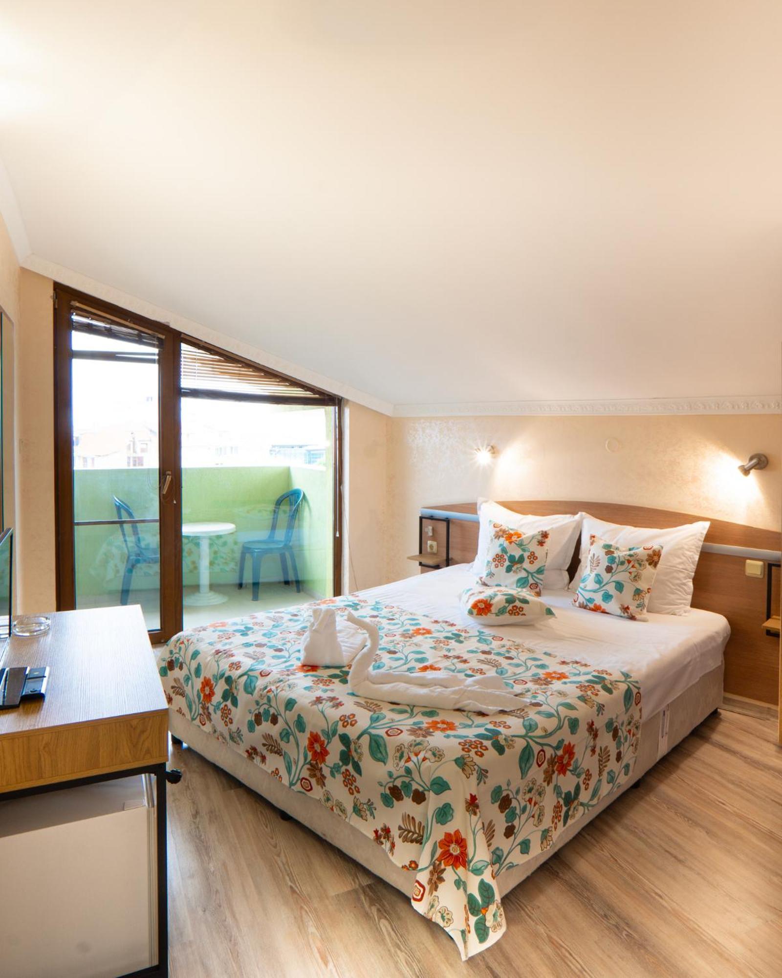 Hotel Zeus Поморіє Екстер'єр фото
